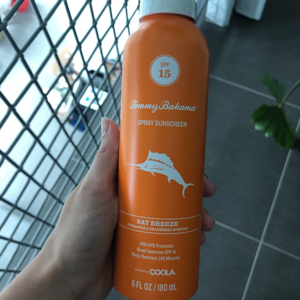 Coola Suncare Tommy Bahama Bay Breeze SPF 15